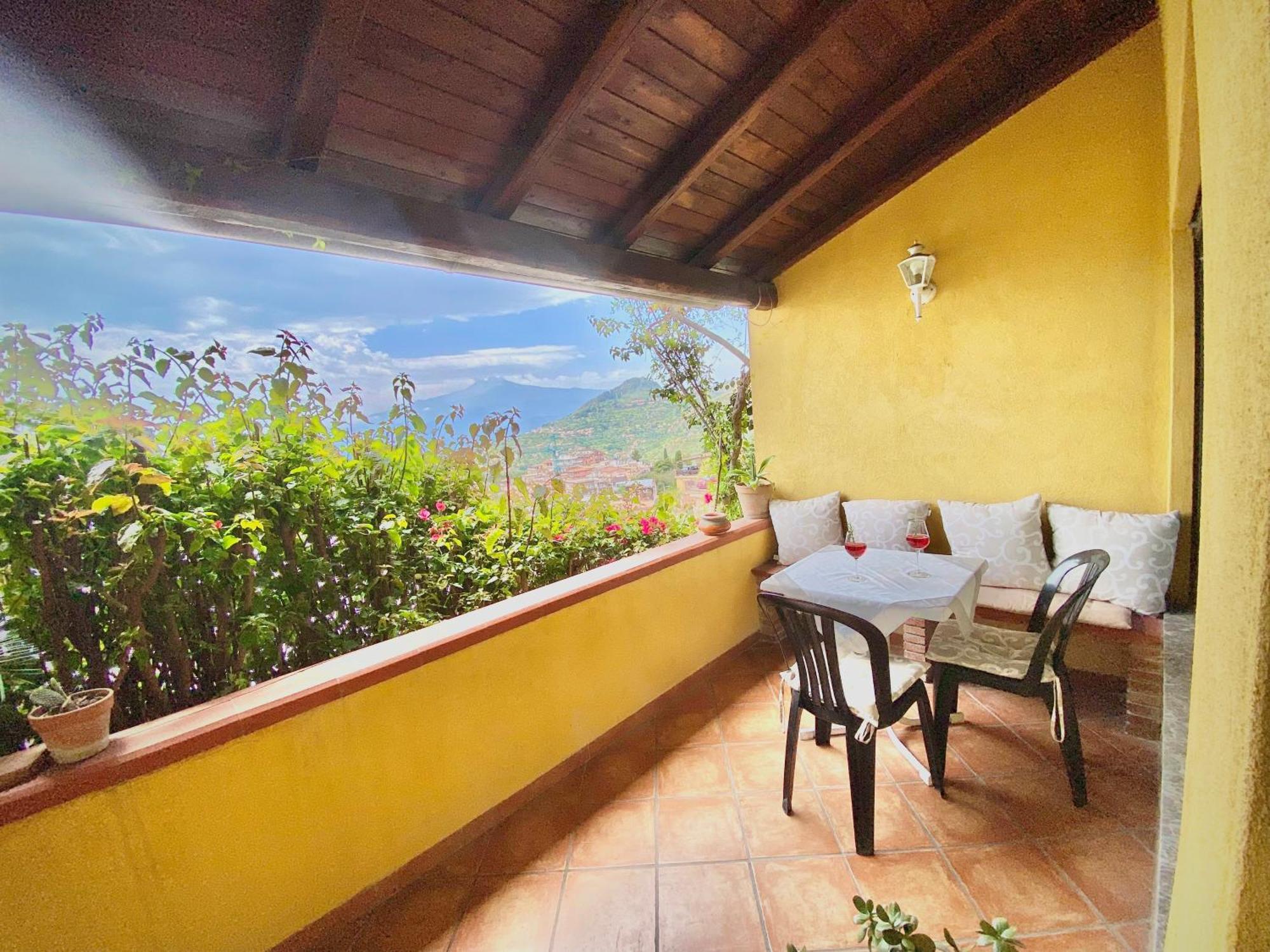 Bellavista Apartments タオルミーナ エクステリア 写真